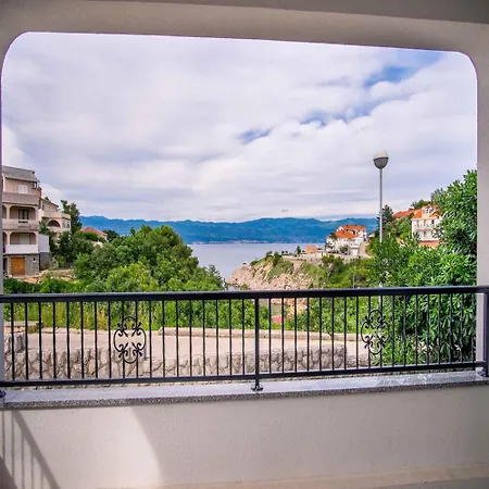 Apartment In - Insel Krk 13598 Vrbnik (Primorje-Gorski Kotar)